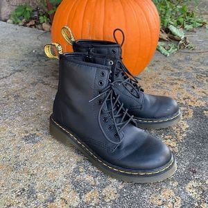 Dr Martens kids size 3 -black boots 1460 J
